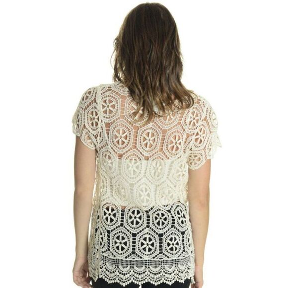 Solitaire By Ravi Khosla Short Sleeve Crochet Top - Picture 2 of 2